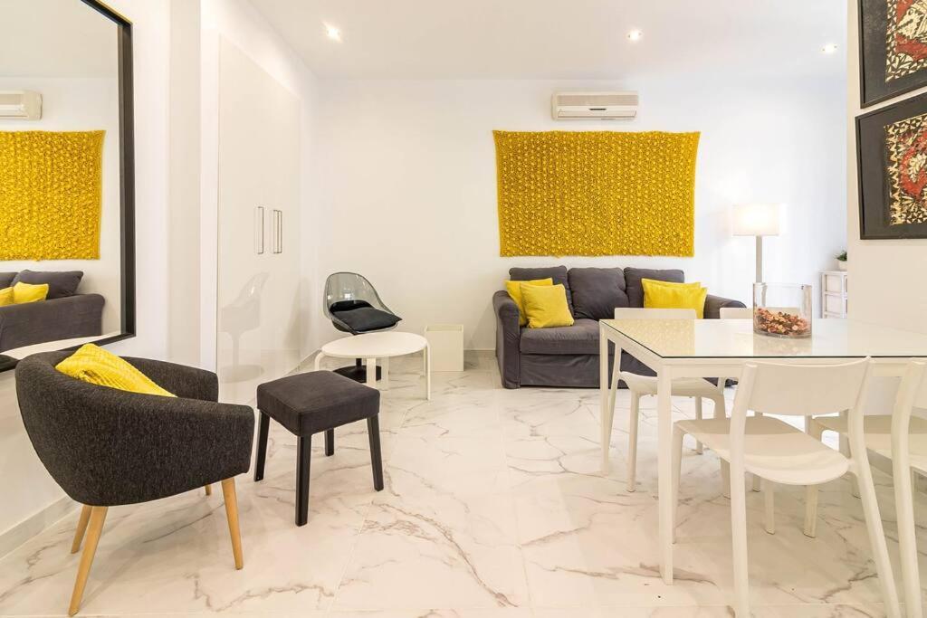 Arriola B Freshapartments Малага Экстерьер фото